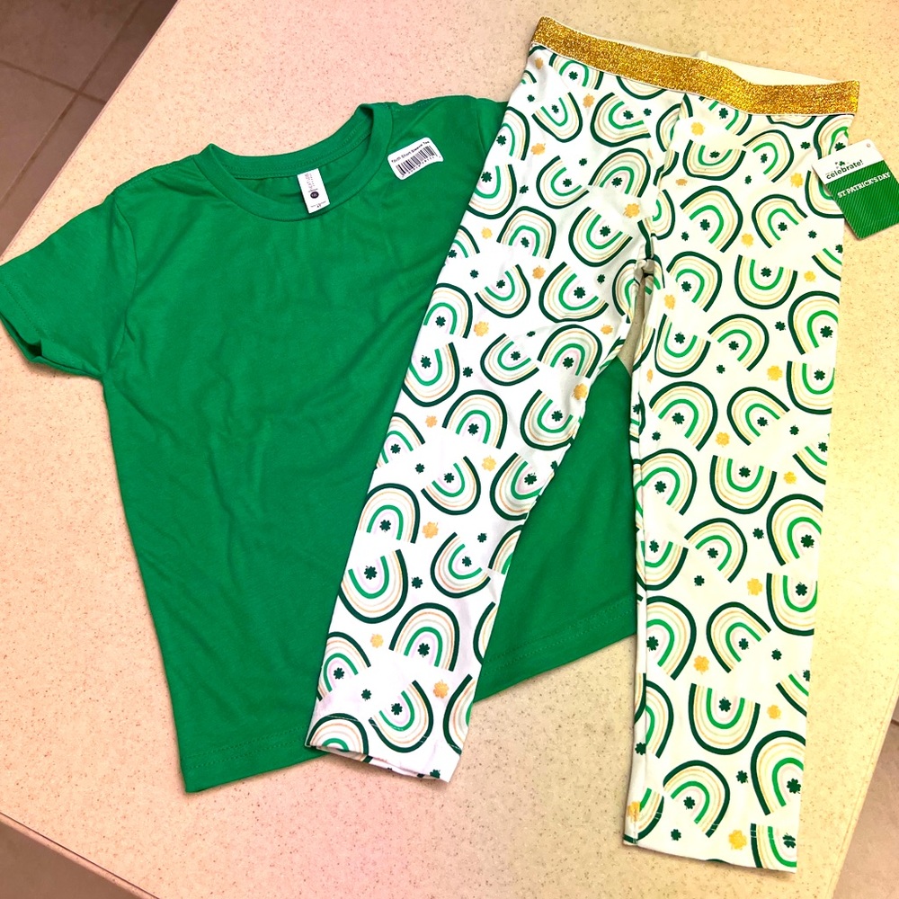 St. Patrick’s Day RAINBOW & SHAMROCK * 2-piece Leggings & Tee 4-leaf Clovers 4T